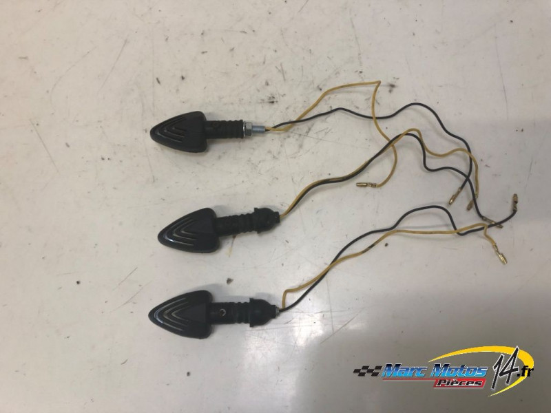 CLIGNOTANTS ADAPTABLES YAMAHA 125 TW 2002