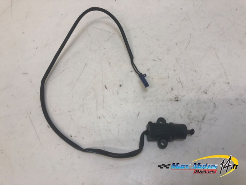 CONTACTEUR DE BEQUILLE YAMAHA 125 TW 2002