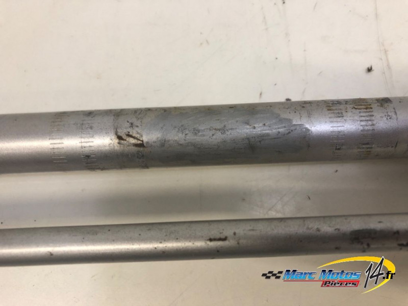 GUIDON YAMAHA 125 TW 2002