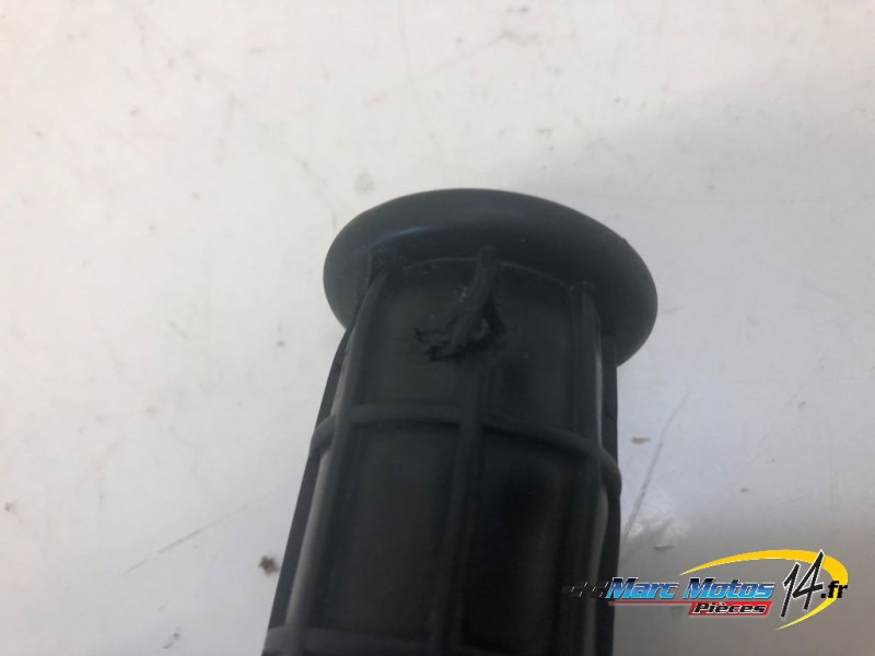 POIGNEE DE GAZ YAMAHA 125 TW 2002