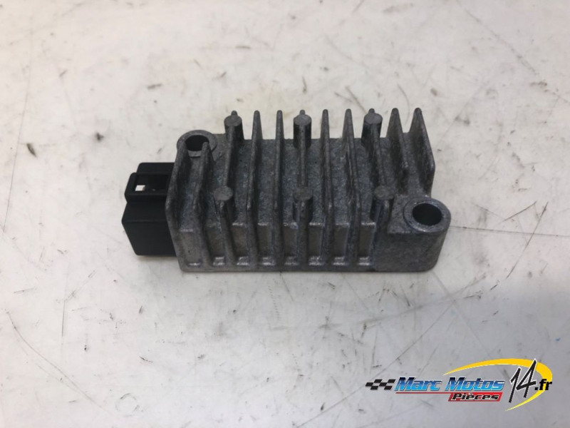 REGULATEUR YAMAHA 125 TW 2002