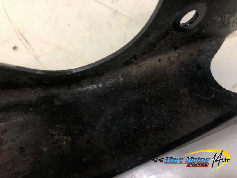 SUPPORT MOTEUR YAMAHA 125 TW 2002
