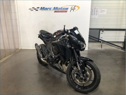 KAWASAKI Z800 