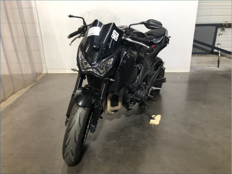 KAWASAKI Z800 