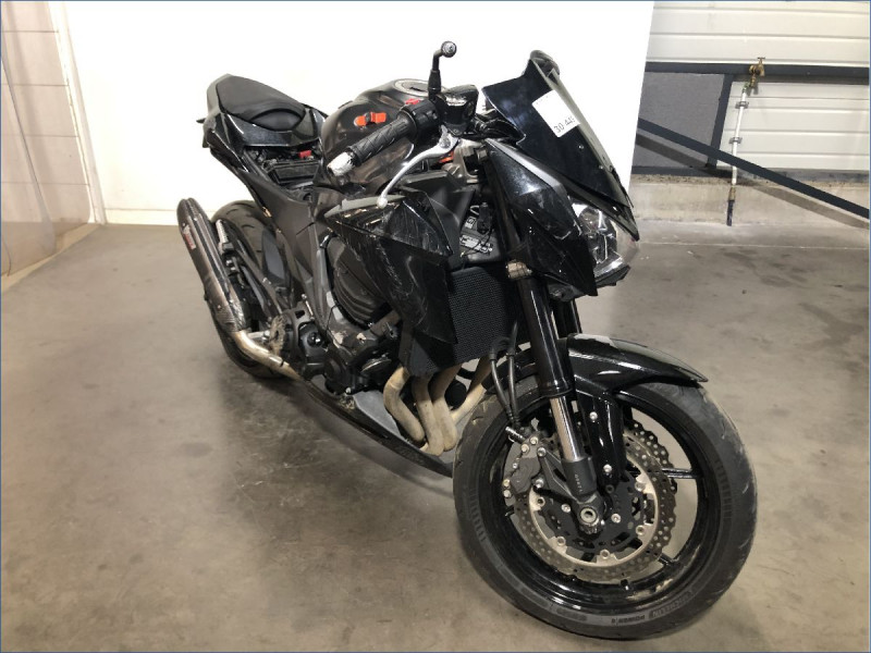 KAWASAKI Z800 