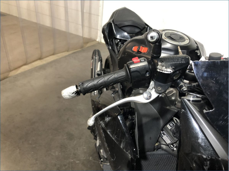 KAWASAKI Z800 