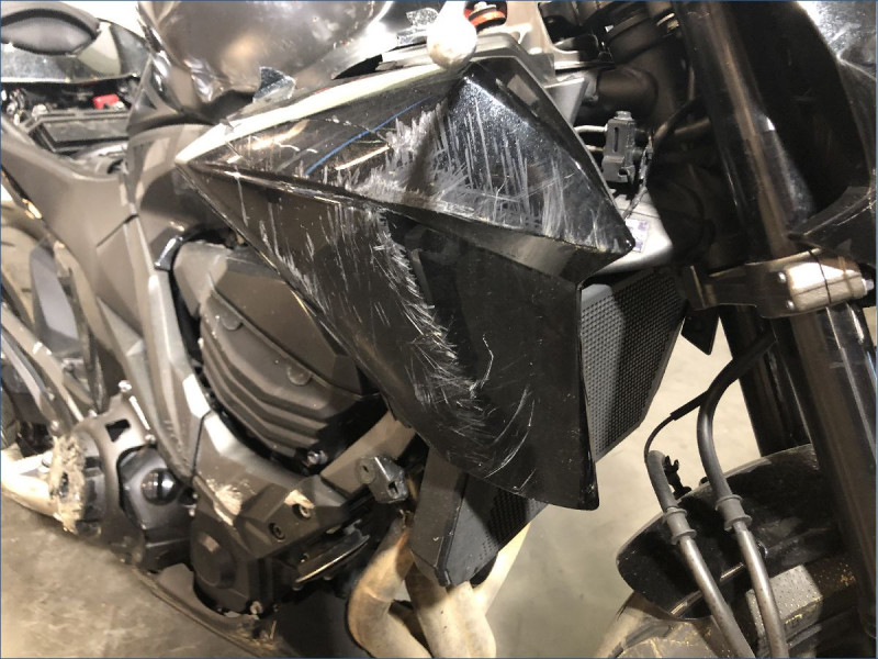 KAWASAKI Z800 
