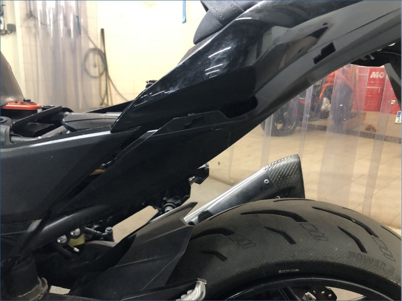KAWASAKI Z800 
