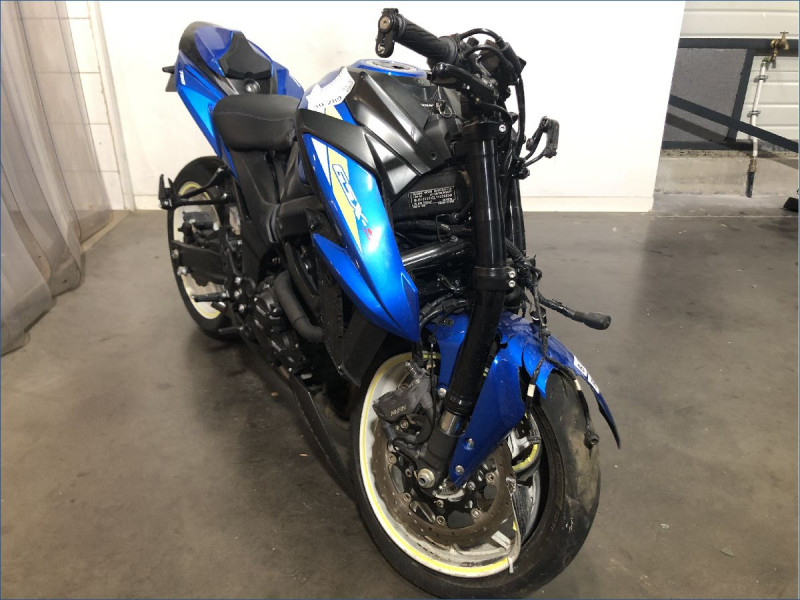 SUZUKI 750 GSX-S A2