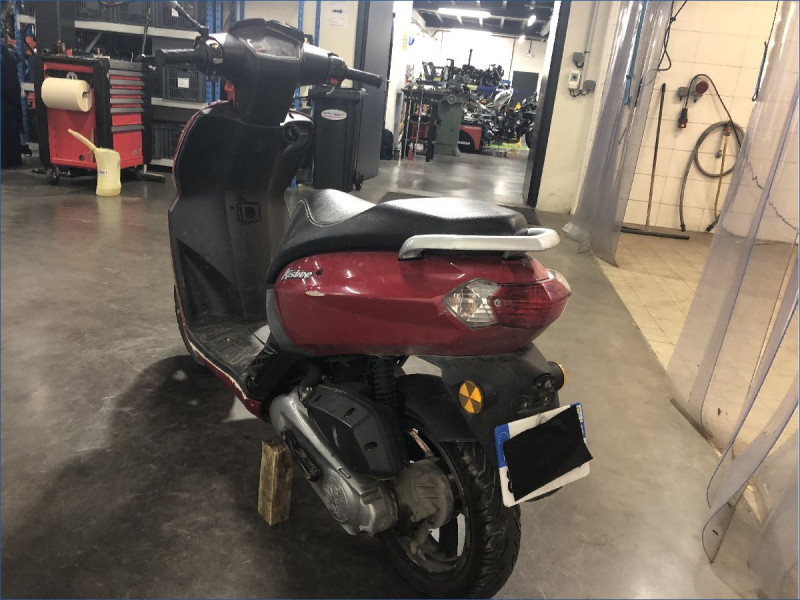 PEUGEOT 50 KISBEE 