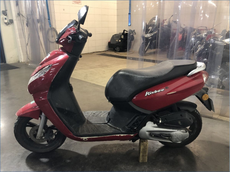 PEUGEOT 50 KISBEE 