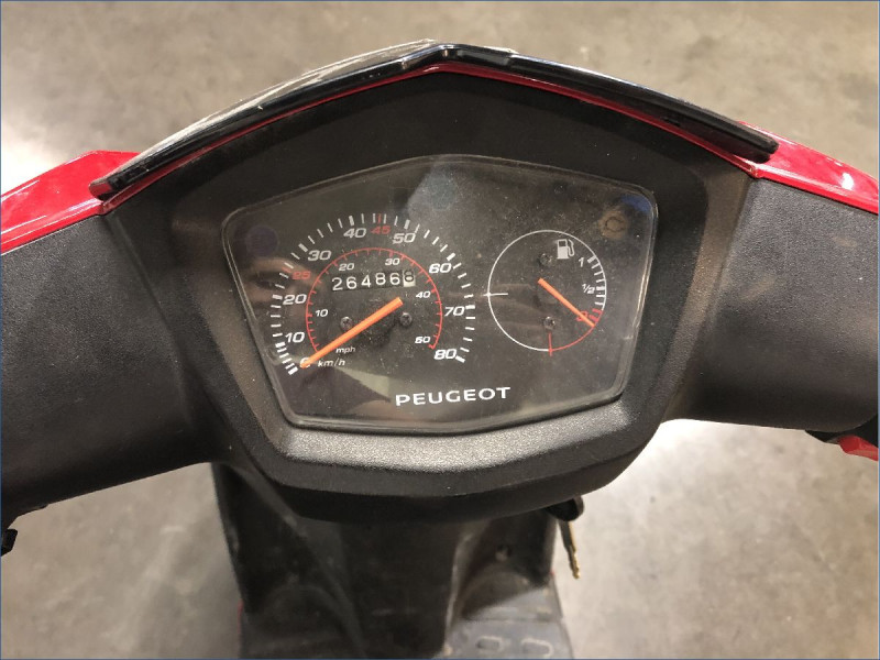 PEUGEOT 50 KISBEE 