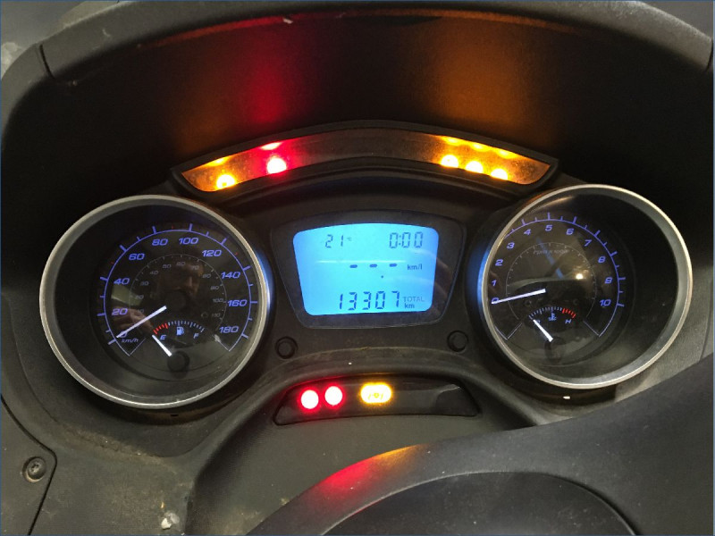 PIAGGIO 350 MP3 LT