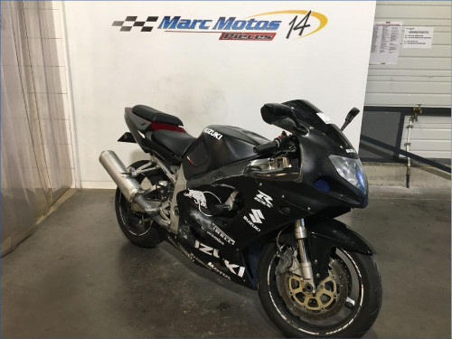 SUZUKI 750 GSXR 