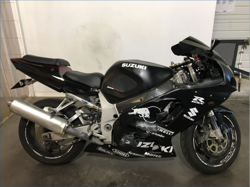 SUZUKI 750 GSXR 