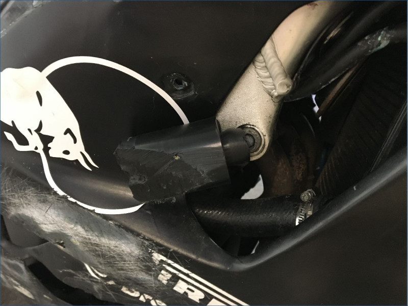 SUZUKI 750 GSXR 