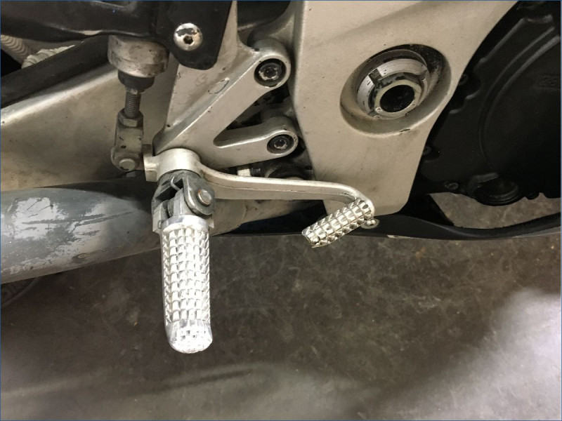 SUZUKI 750 GSXR 