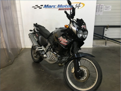 HONDA 750 AFRICA TWIN 