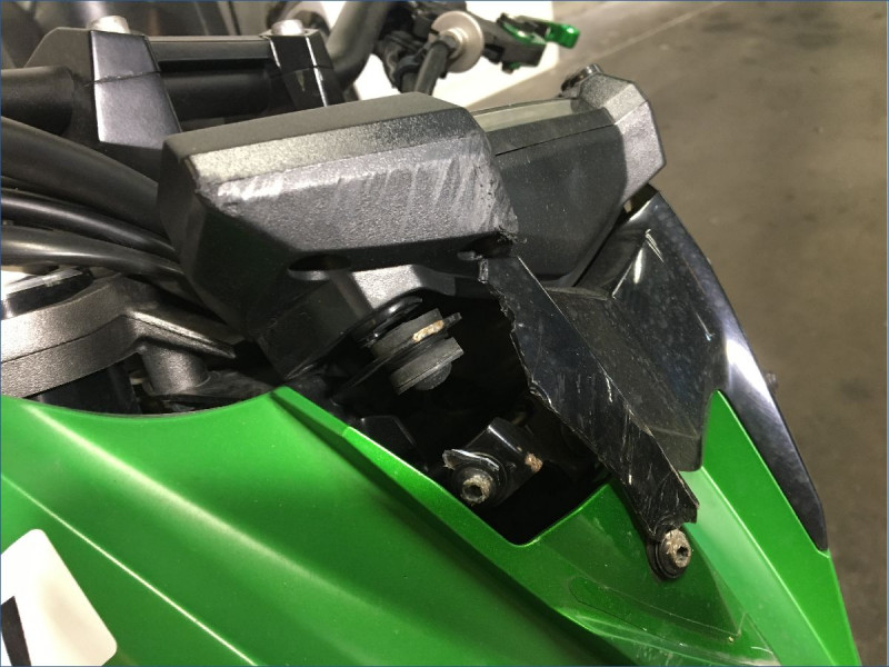 KAWASAKI Z800 
