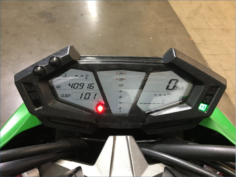 KAWASAKI Z800 