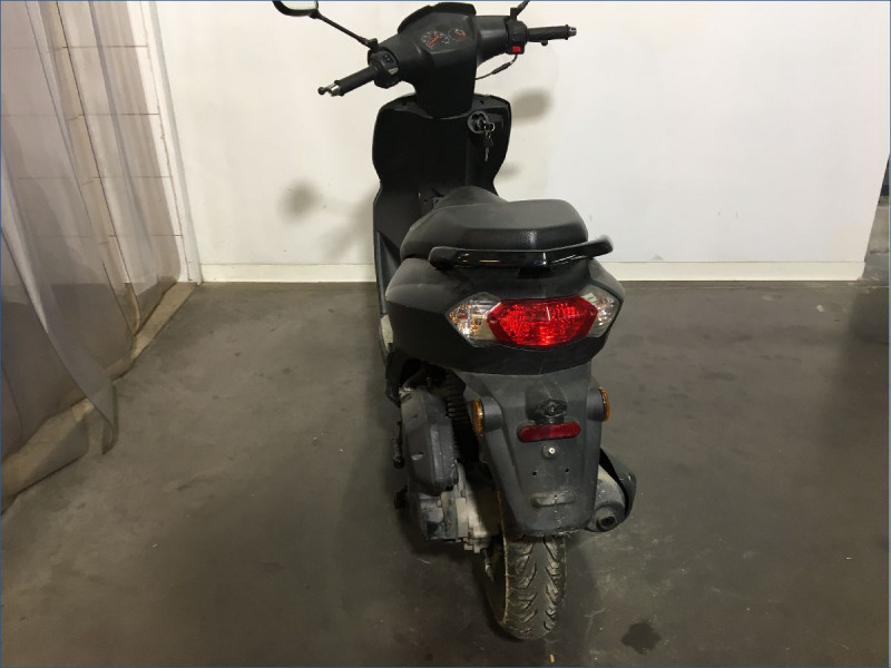 PEUGEOT 50 KISBEE 