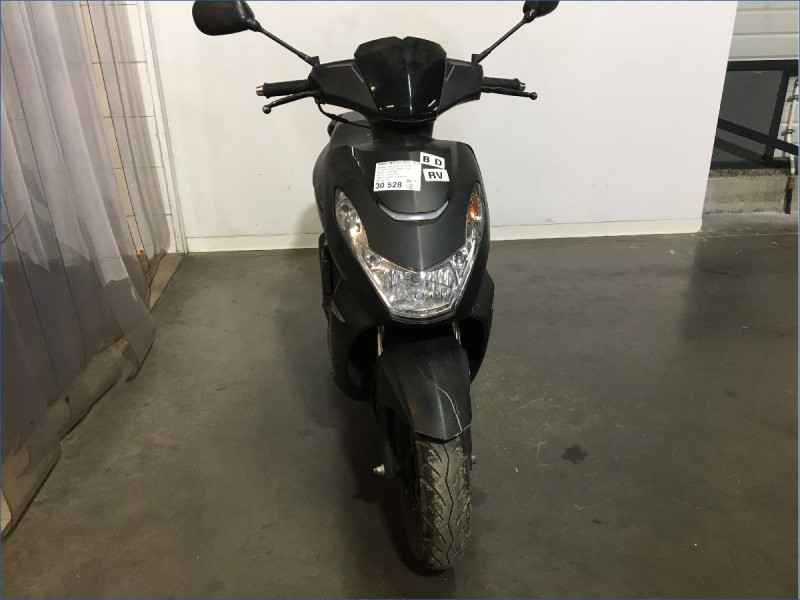 PEUGEOT 50 KISBEE 