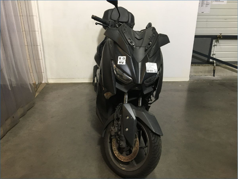 YAMAHA 300 XMAX 