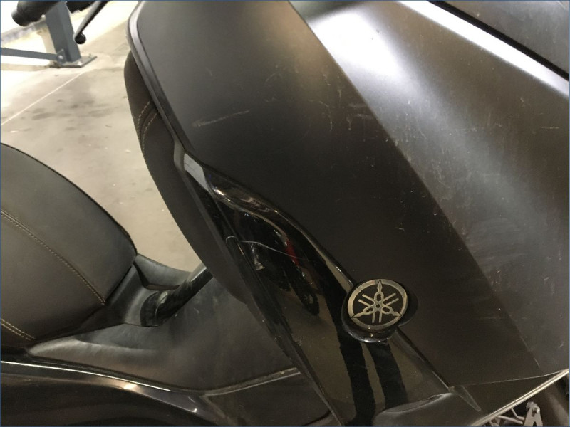 YAMAHA 300 XMAX 