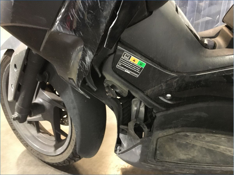 YAMAHA 300 XMAX 