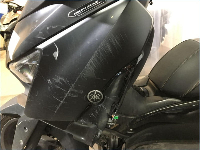 YAMAHA 300 XMAX 