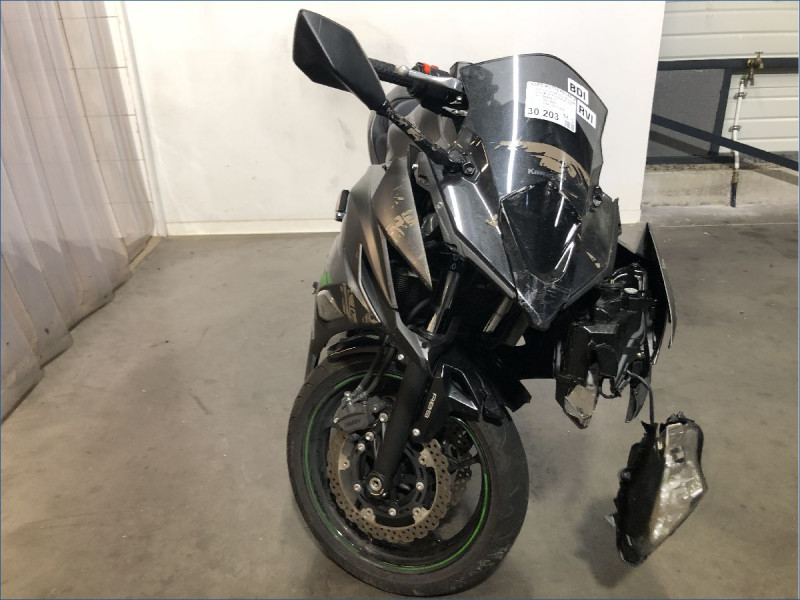 KAWASAKI 650 NINJA ABS