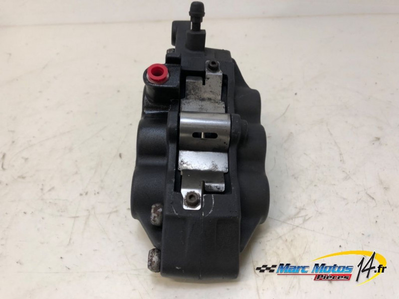 ETRIER DE FREIN AVANT GAUCHE SUZUKI 1300 GSXR HAYABUSA 2000