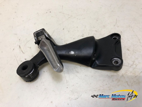 PLATINE ARRIERE GAUCHE SUZUKI 1300 GSXR HAYABUSA 2000