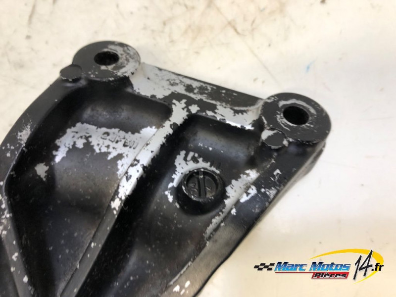 PLATINE ARRIERE GAUCHE SUZUKI 1300 GSXR HAYABUSA 2000