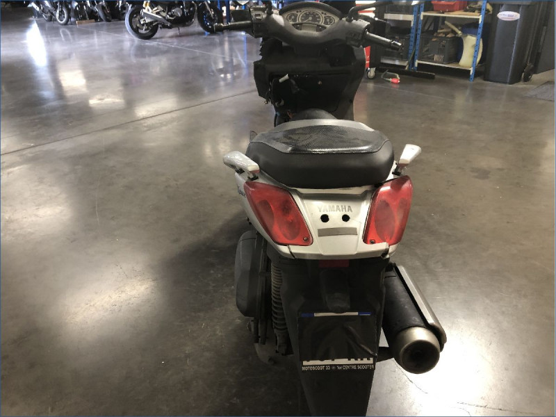 YAMAHA 125 XMAX 