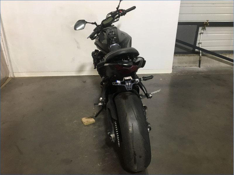 YAMAHA MT07 