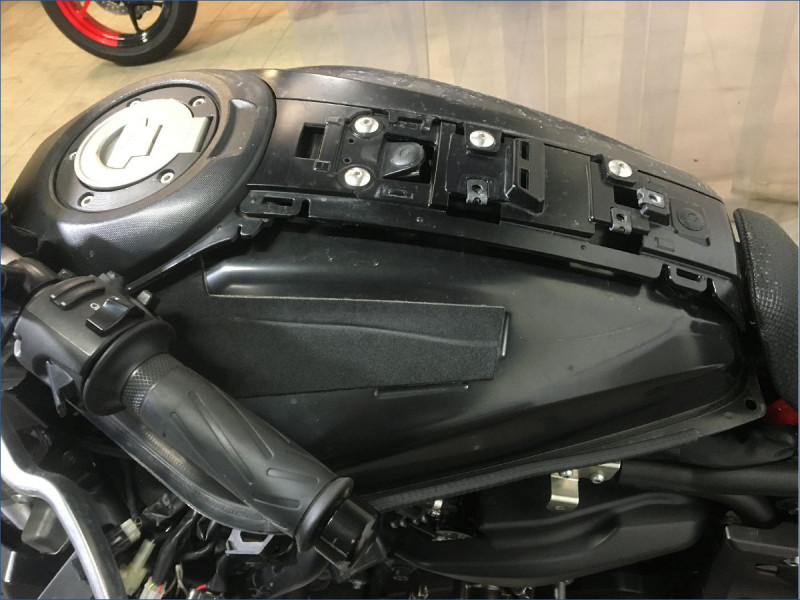 YAMAHA MT07 