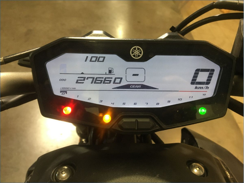 YAMAHA MT07 