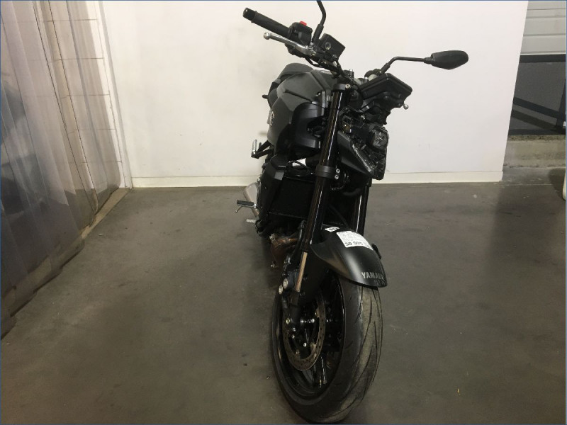 YAMAHA MT07 
