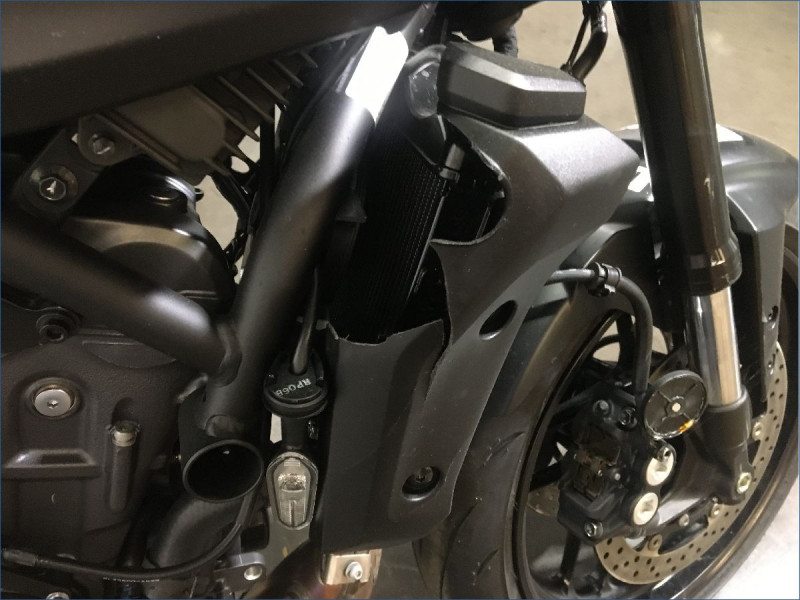 YAMAHA MT07 