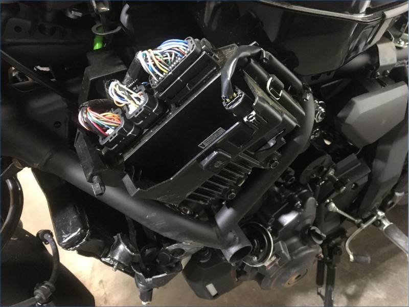 YAMAHA MT07 