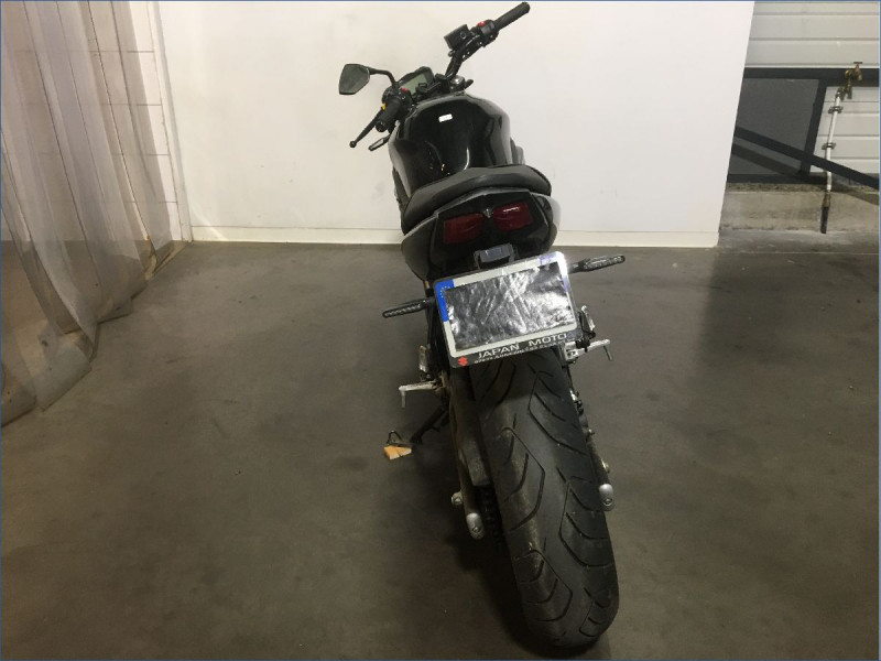 SUZUKI 650 SV 