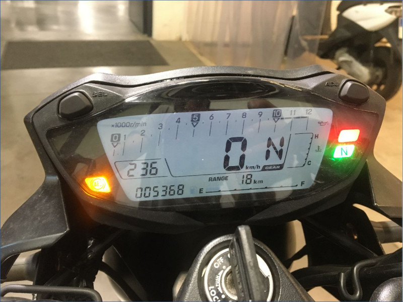 SUZUKI 650 SV 