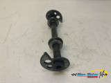 AXE DE ROUE ARRIERE YAMAHA 600 TT S 1994