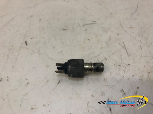 CONTACTEUR DE FREIN ARRIERE YAMAHA 600 TT S 1994