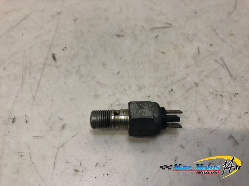 CONTACTEUR DE FREIN ARRIERE YAMAHA 600 TT S 1994