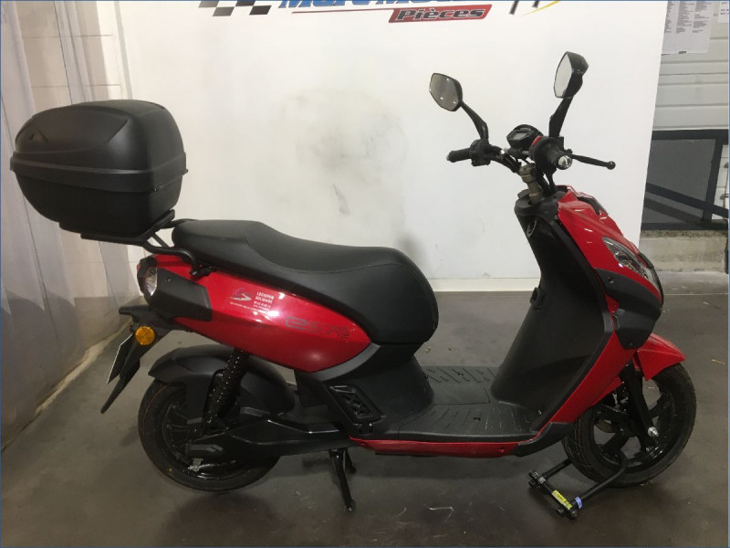 PEUGEOT 50 E-STREETZONE 