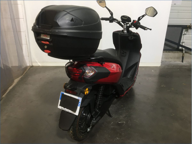 PEUGEOT 50 E-STREETZONE 