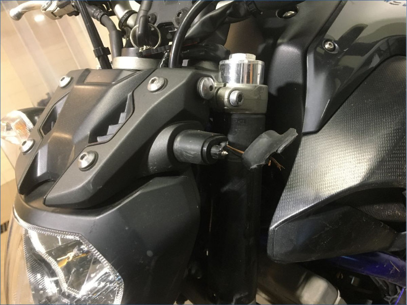 YAMAHA MT07 