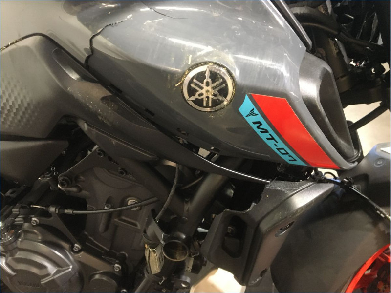 YAMAHA MT07 